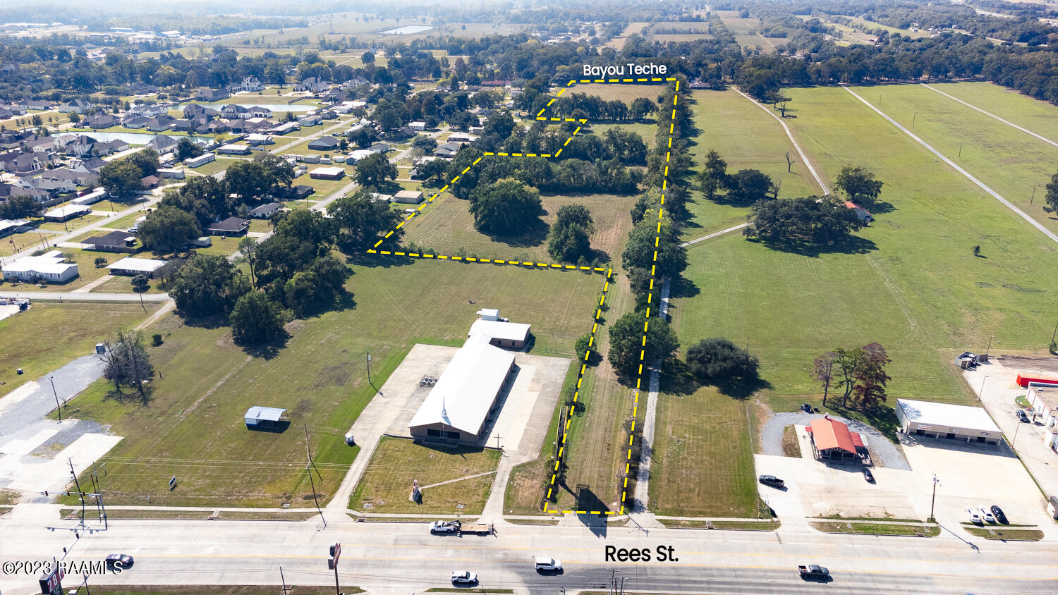 2000 Blk Rees Breaux Bridge Breaux Bridge, LA 70517 - Photo 3 of 10 2000 Blk Rees St Aerials-1 (1)