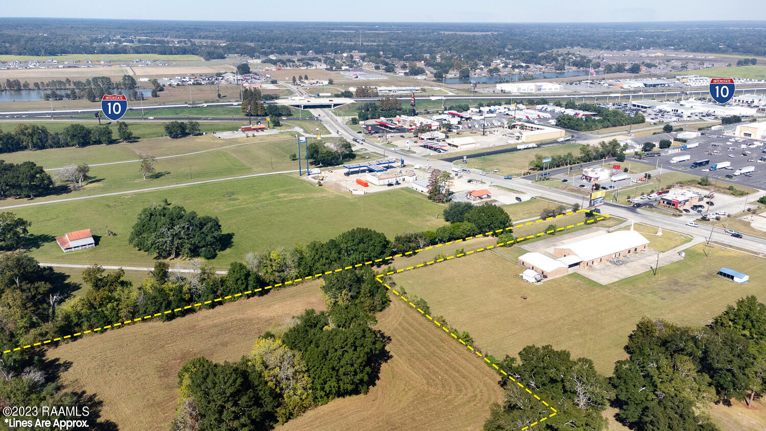 2000 Blk Rees Breaux Bridge Breaux Bridge, LA 70517 - Photo 4 of 10 2000 Blk Rees St Aerials-4 (1)