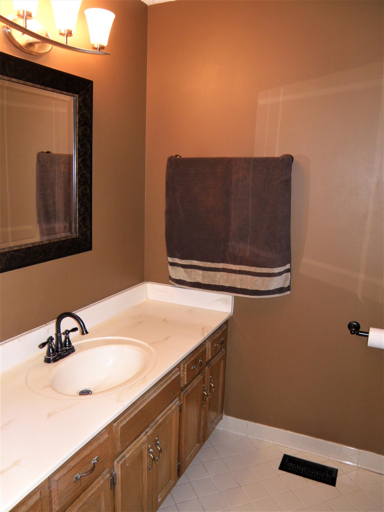 3517 Country Way Road Antioch, TN 37013 - Photo 10 of 15 a bathroom with a sink and a mirror