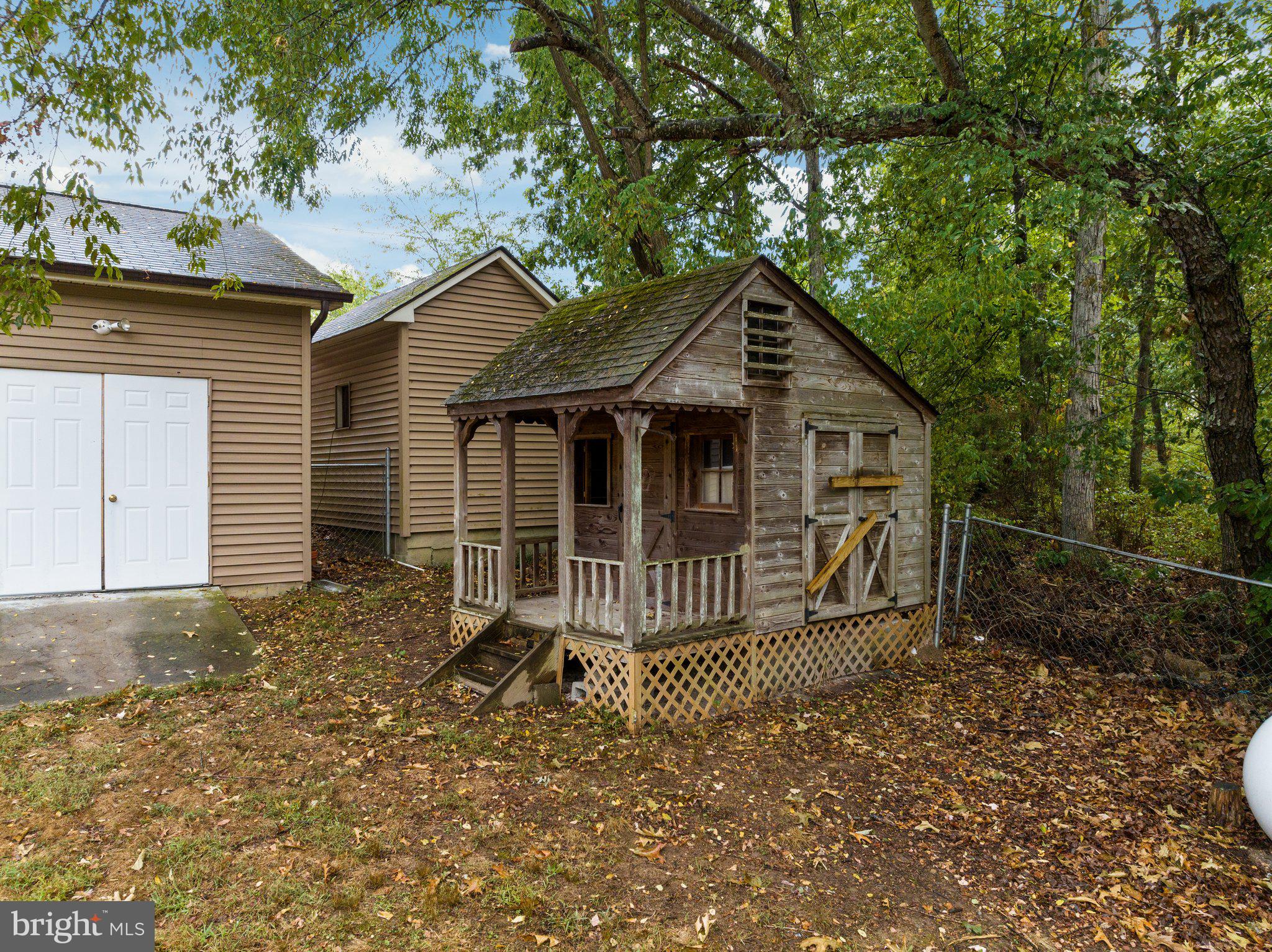 3586 Reliance Road Middletown, VA 22645 - Photo 17 of 17 bring your chickens