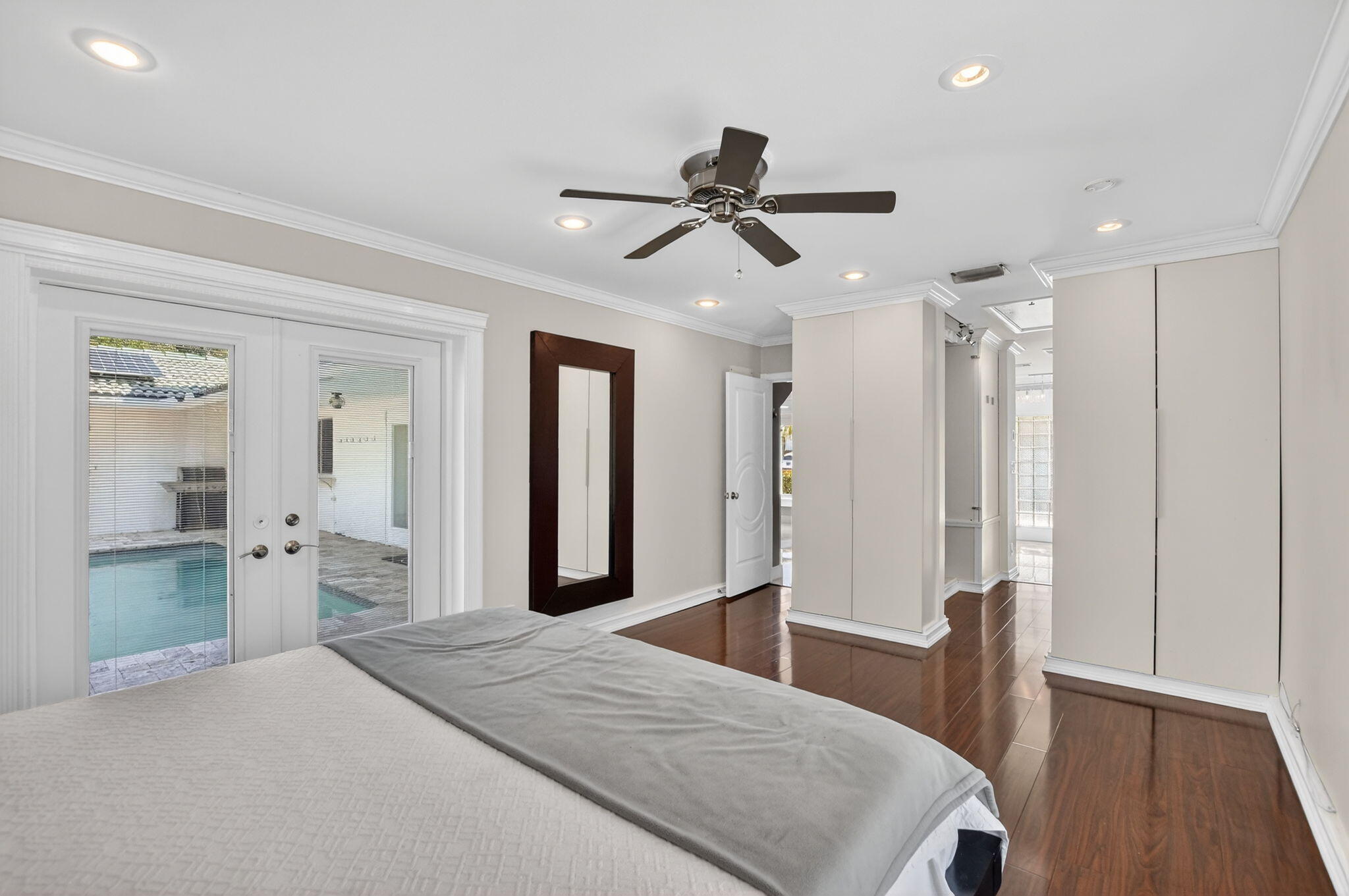 1455 Isabel Road East Boca Raton, FL 33486 - Photo 16 of 33 Primary