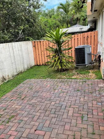 $3,400 | 6639 Hidden Cove Drive, Unit 47, Davie, FL 33314