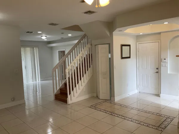 $3,400 | 6639 Hidden Cove Drive, Unit 47, Davie, FL 33314
