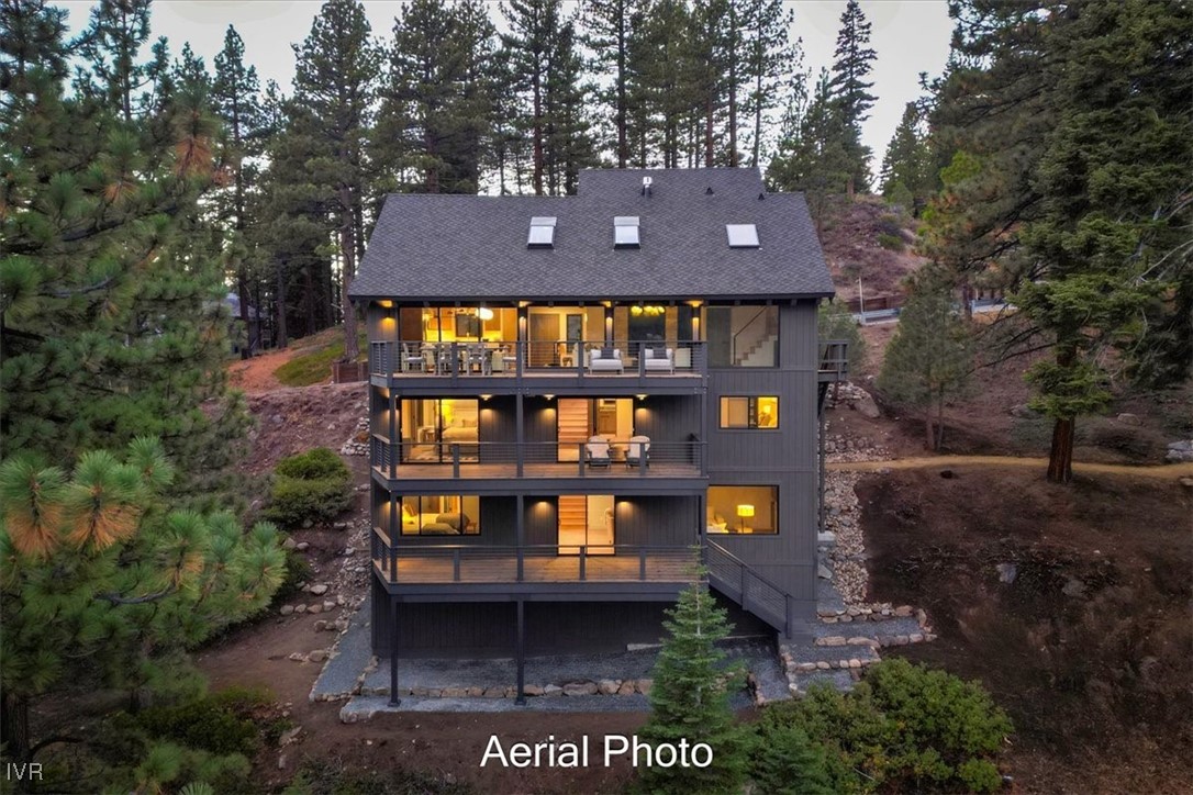 877 Tyner Way Incline Village, NV 89451 - Photo 2 of 43 Backyard View