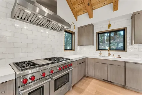 $4,800,000 | 877 Tyner Way, Incline Village, NV 89451