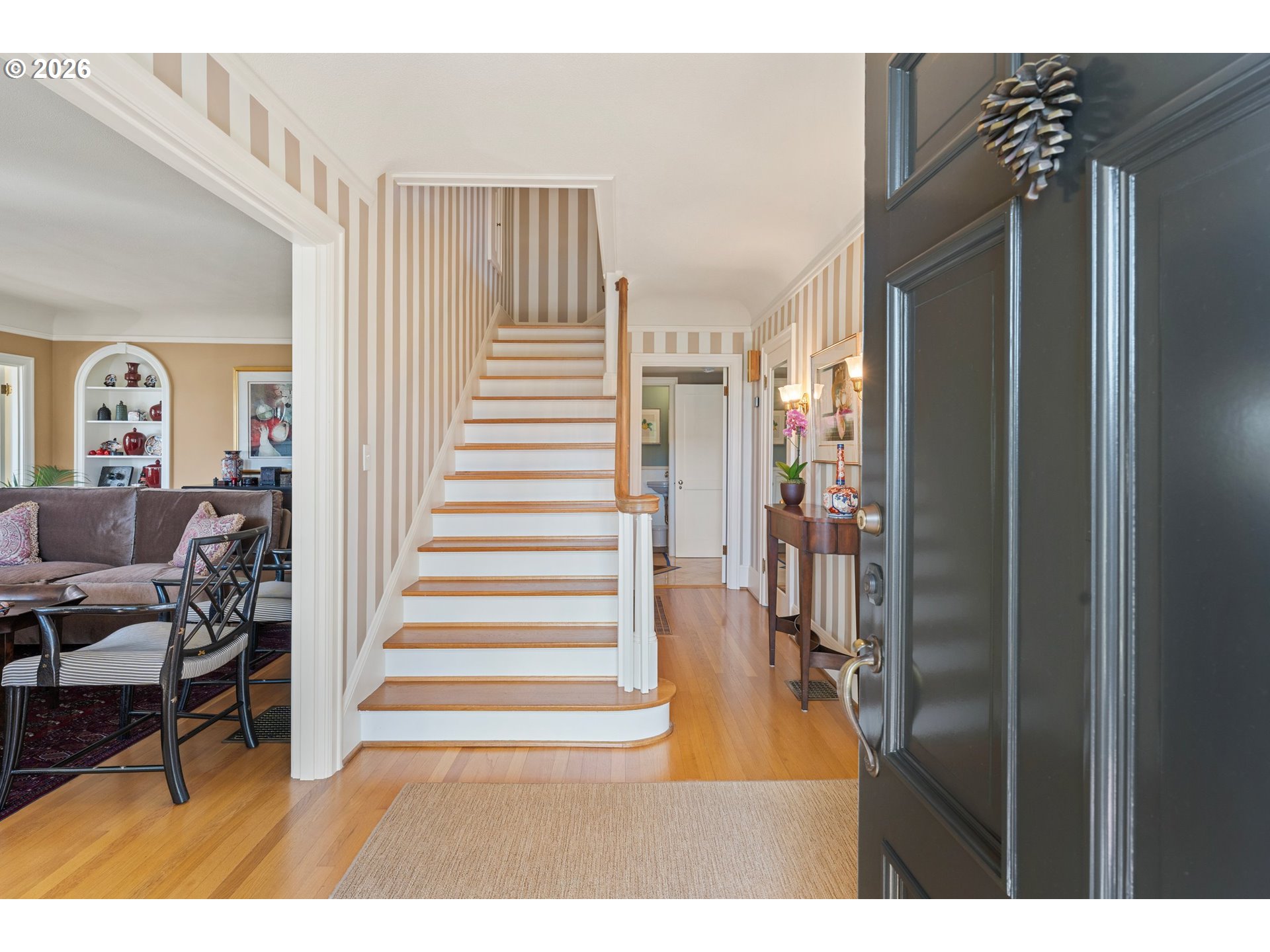 2836 Northwest Cumberland Road Portland, OR 97210 - Photo 4 of 48