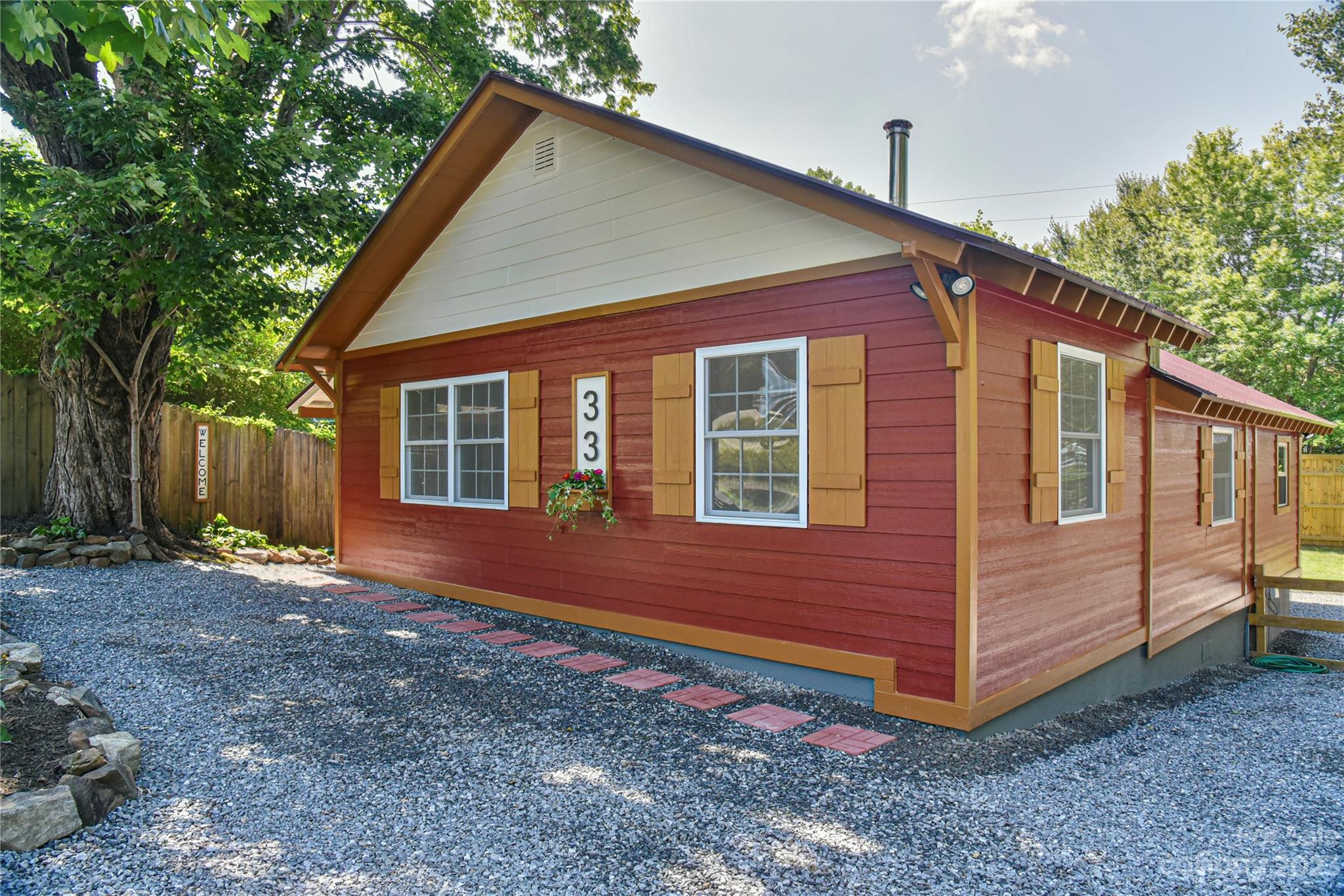 33 Davidson Road Asheville, NC 28803 - Photo 1 of 26 Gallery Image 1