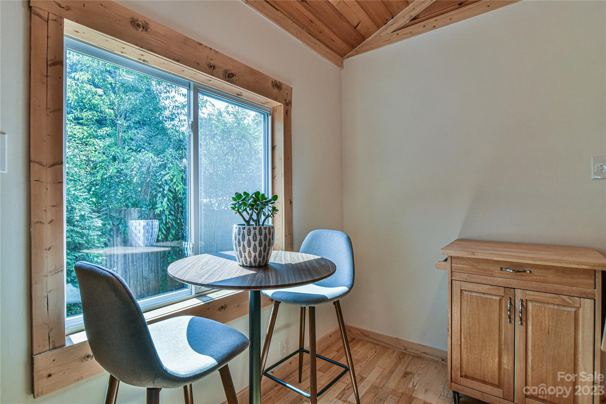 33 Davidson Road Asheville, NC 28803 - Photo 12 of 26 Gallery Image 12
