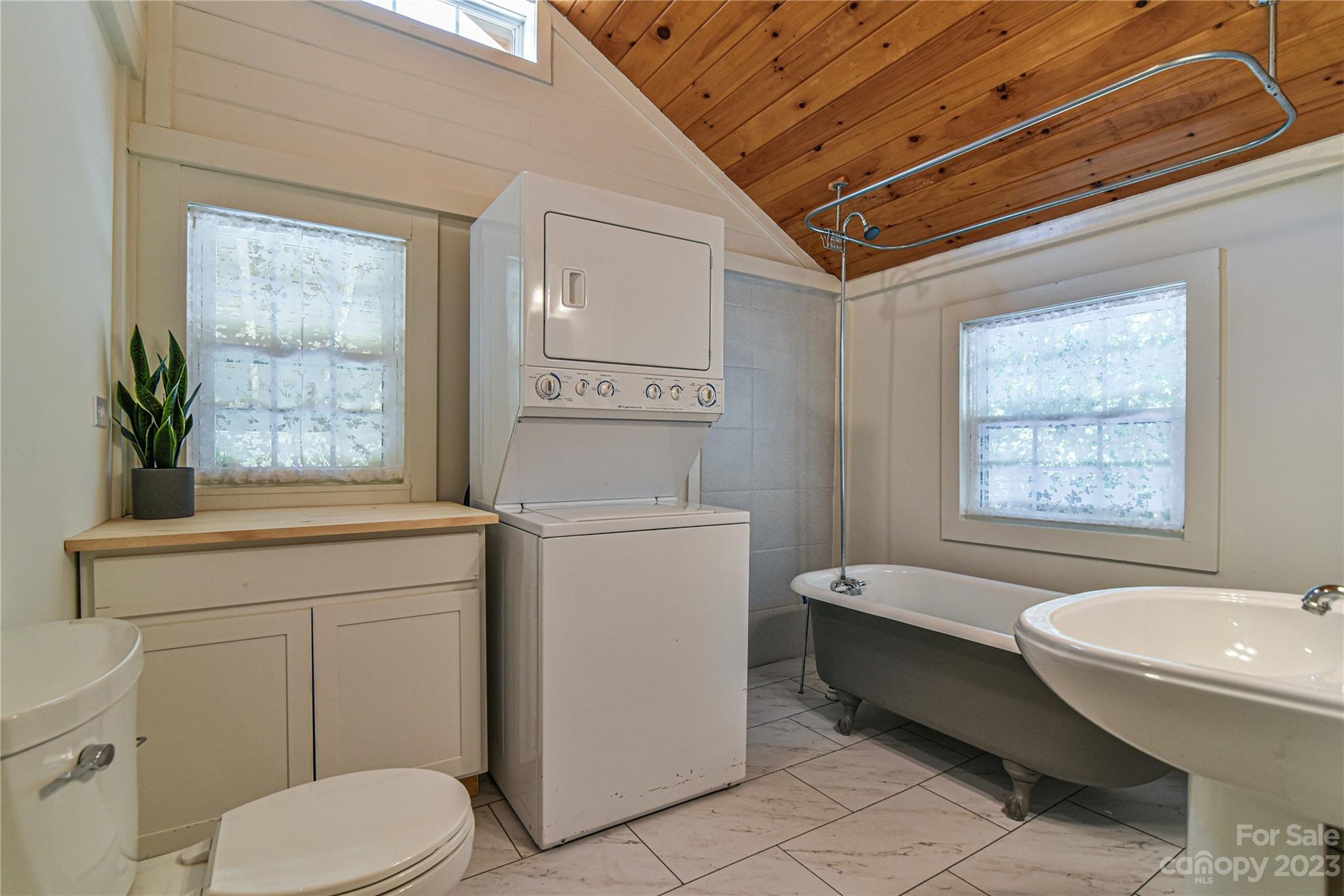 33 Davidson Road Asheville, NC 28803 - Photo 16 of 26 Gallery Image 16