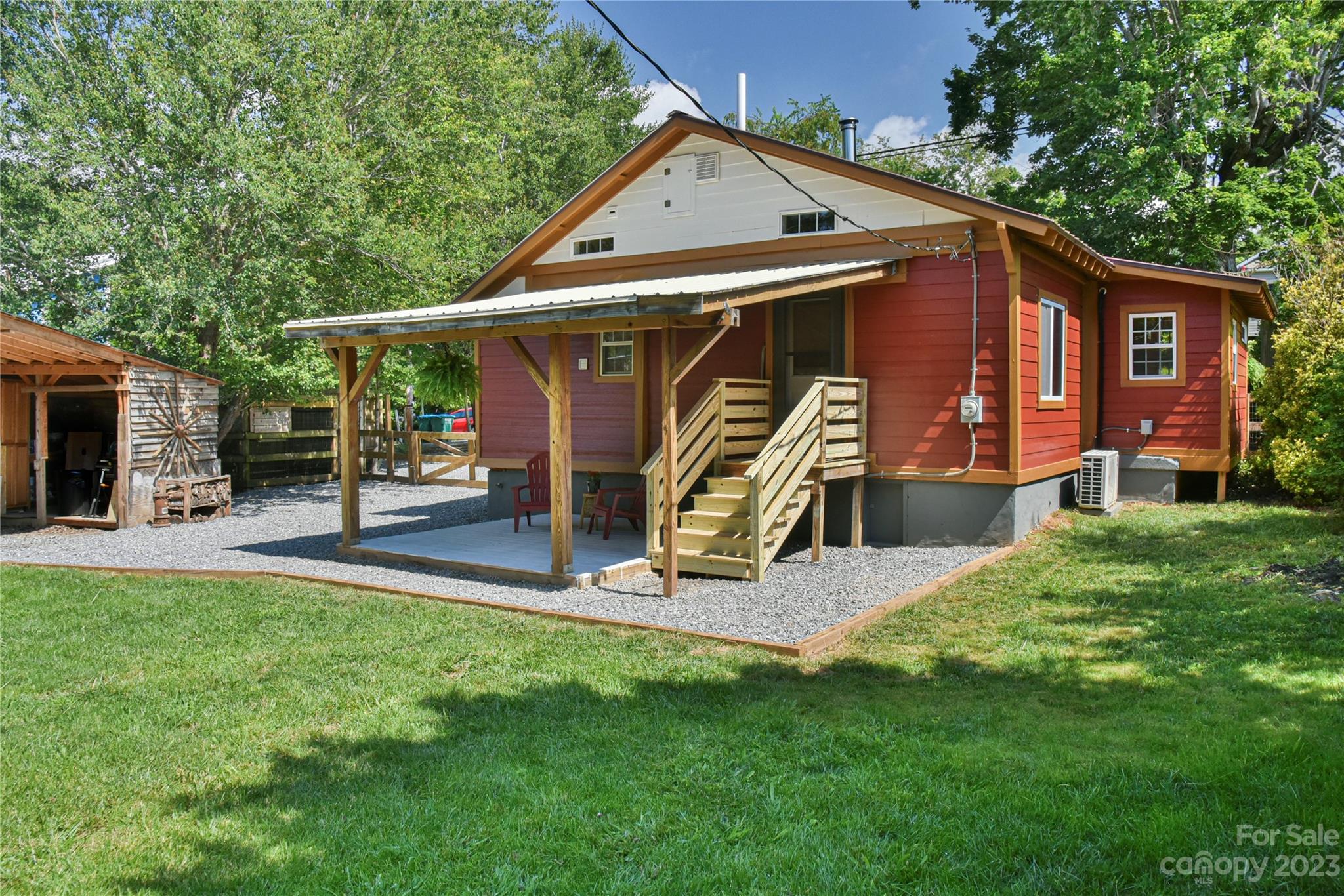 33 Davidson Road Asheville, NC 28803 - Photo 20 of 26 Gallery Image 20
