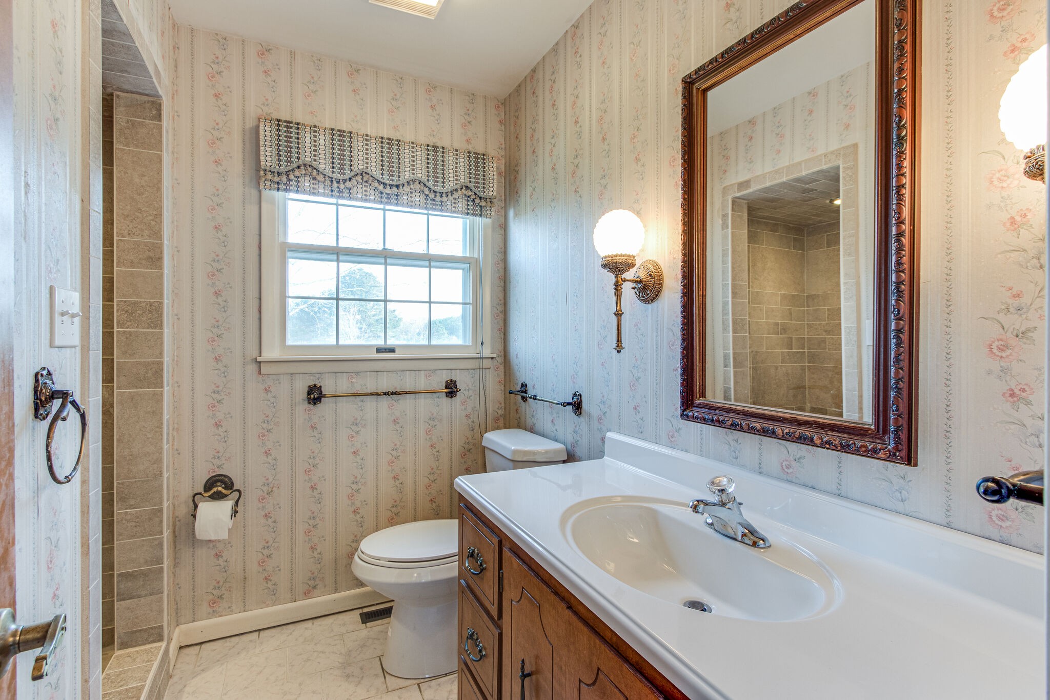 3083 Hickerson Road Manchester, TN 37355 - Photo 20 of 34 a bathroom with a sink toilet and shower