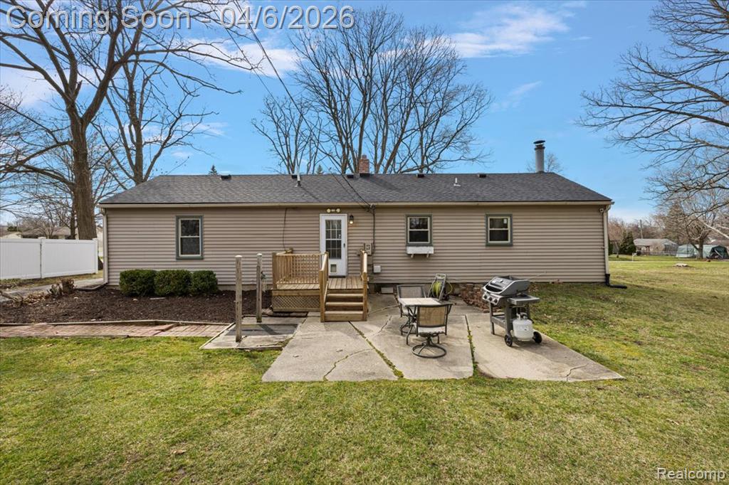 2653 Simpson Drive Rochester Hills, MI 48309 - Photo 6 of 44