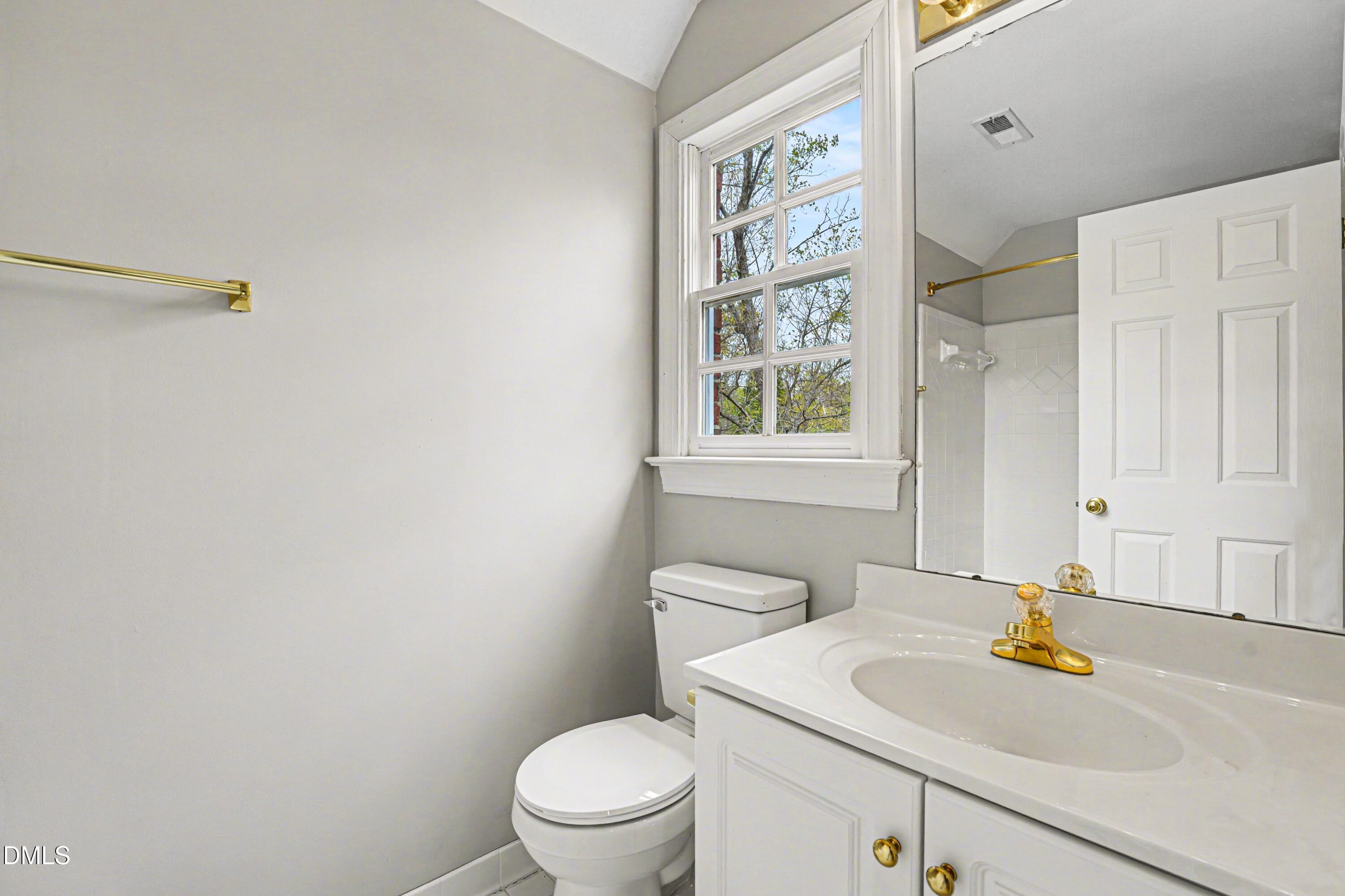 16 Covington Lane Durham, NC 27712 - Photo 41 of 49 041_file_3196