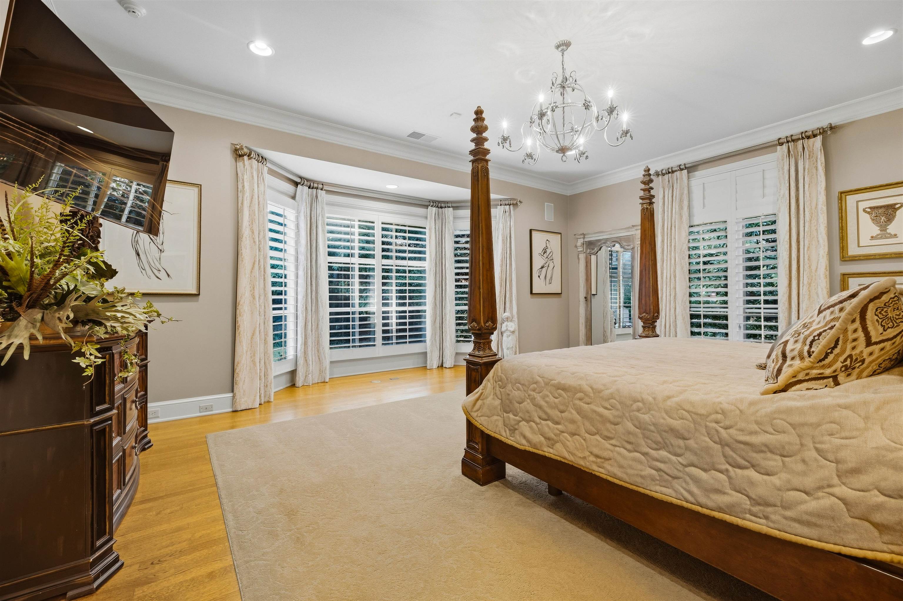 409 River Oaks Road North Memphis, TN 38120 - Photo 17 of 40 Gallery Image 17