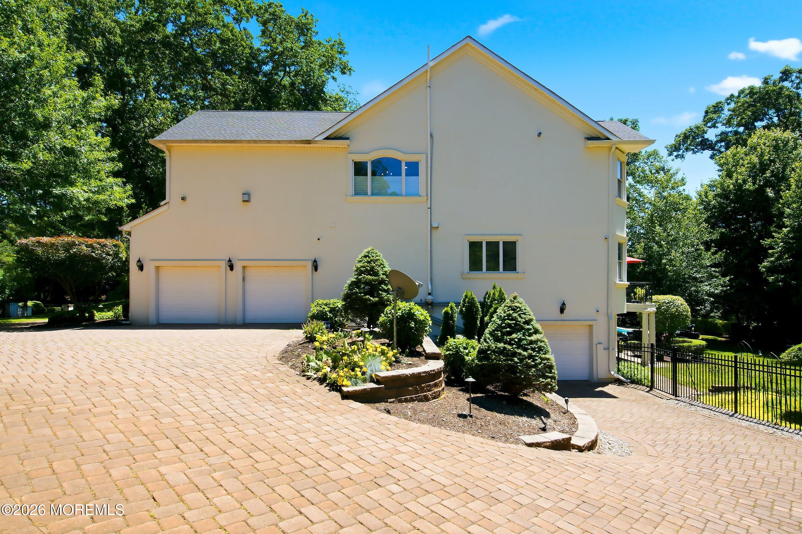 108 Heulitt Road Colts Neck, NJ 07722 - Photo 2 of 50 09-Motorcourt 1
