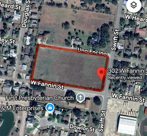 $99,995 | 302 West Fannin Street, Refugio, TX 78377