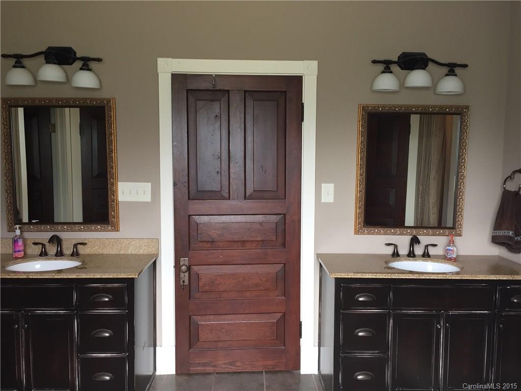 2852 Baird Road, Unit 9 Clover, SC 29710 - Photo 12 of 19 Gallery Image 12