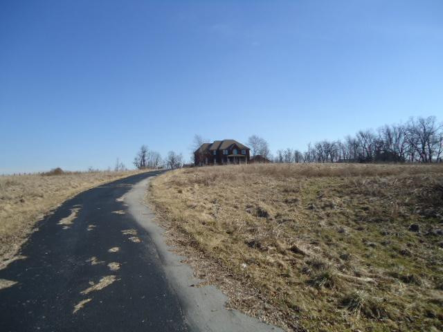 3074 Muir Station Road Lexington, KY 40516 - Photo 3 of 39 Photo 3