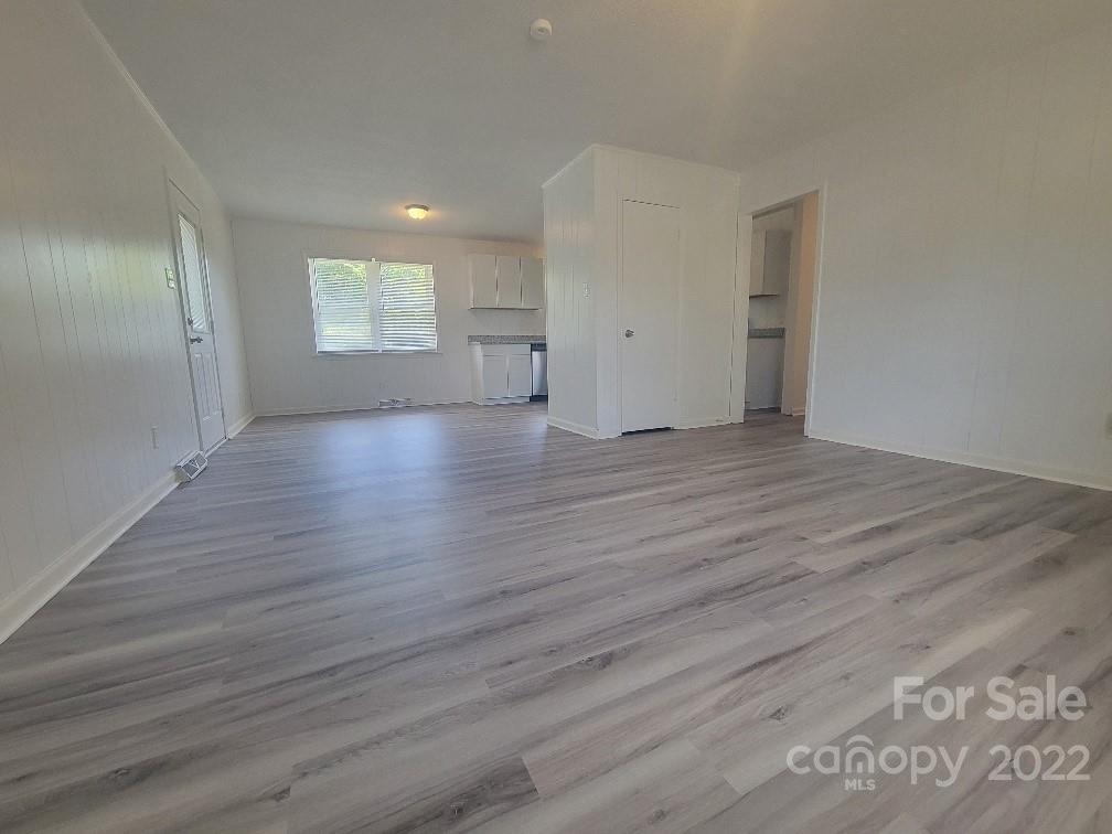 129 Rowe Street Gastonia, NC 28056 - Photo 11 of 24 Gallery Image 11
