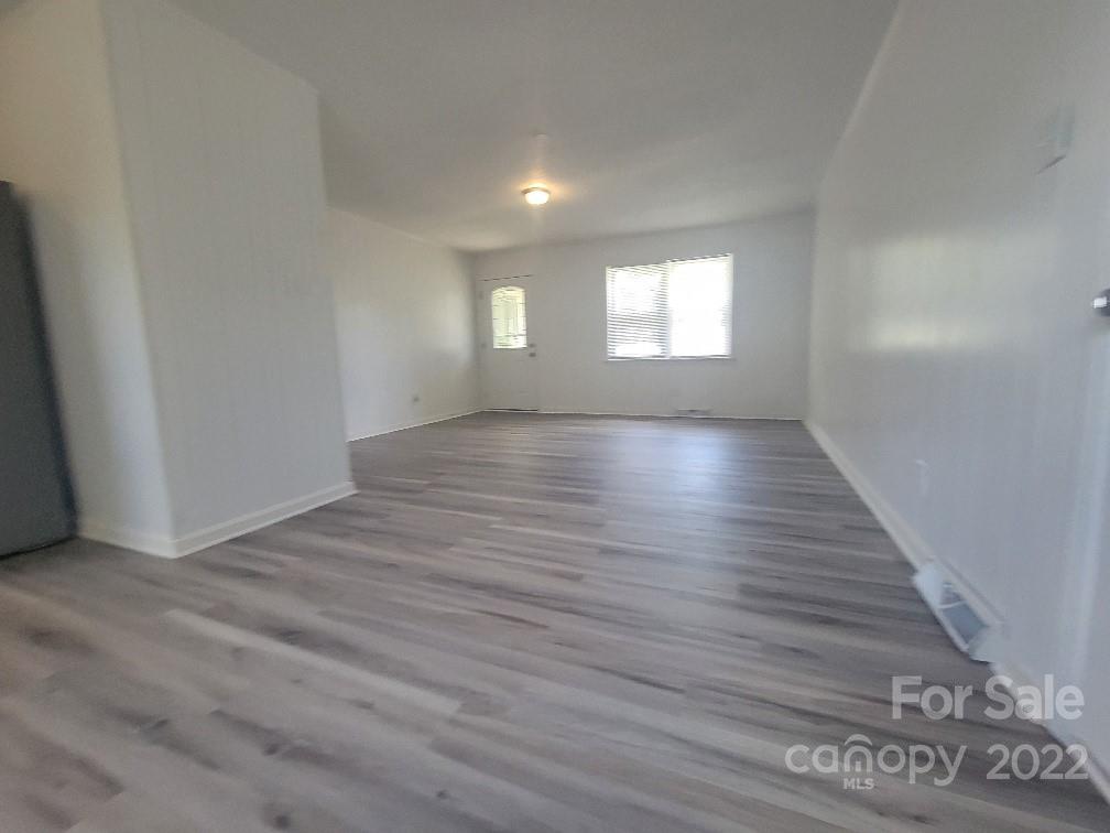 129 Rowe Street Gastonia, NC 28056 - Photo 12 of 24 Gallery Image 12