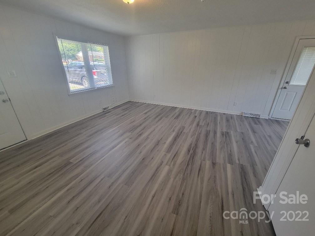 129 Rowe Street Gastonia, NC 28056 - Photo 15 of 24 Gallery Image 15
