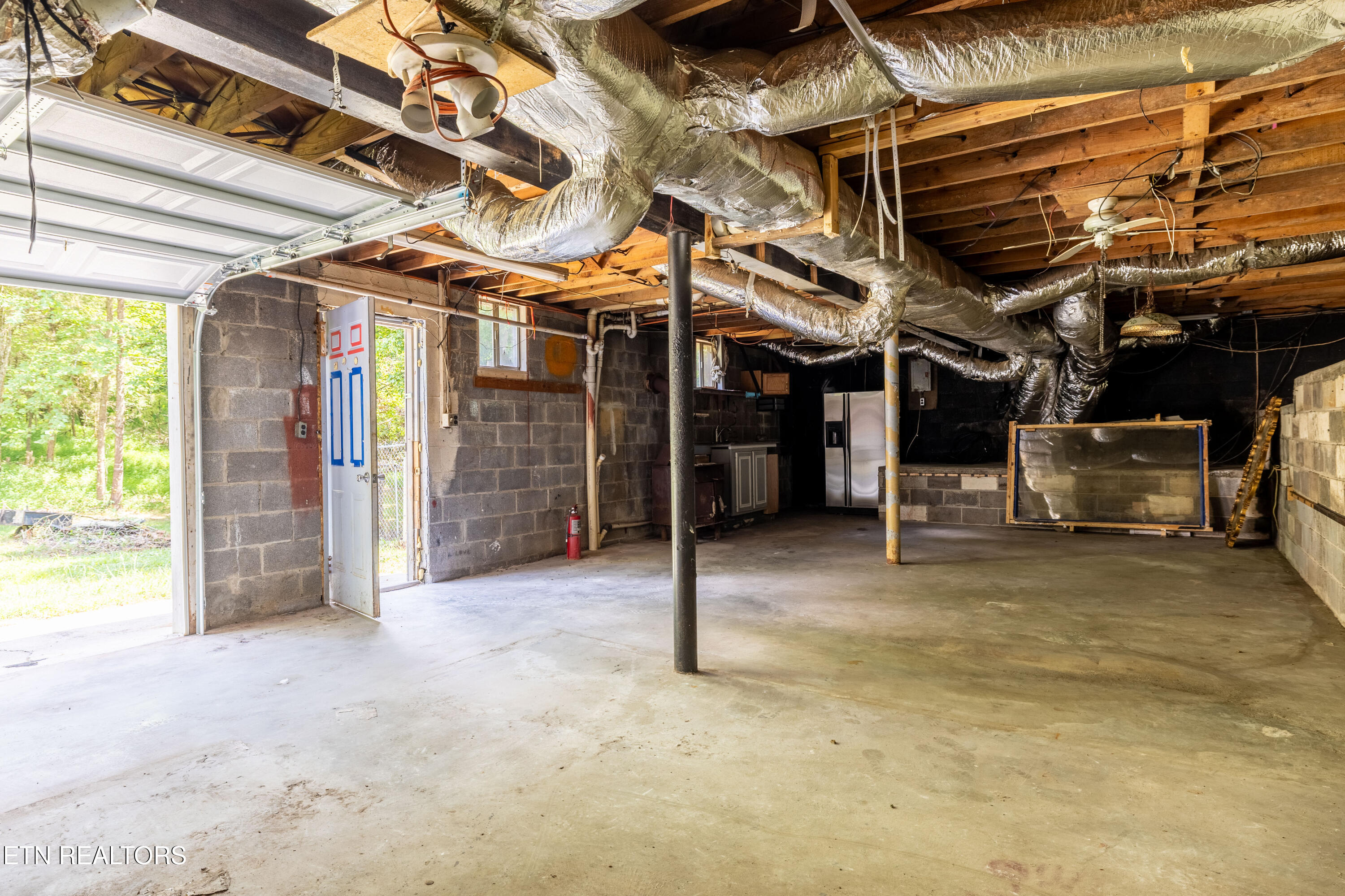 2320 Midway Road Kodak, TN 37764 - Photo 16 of 24 2320Midwayrd-15