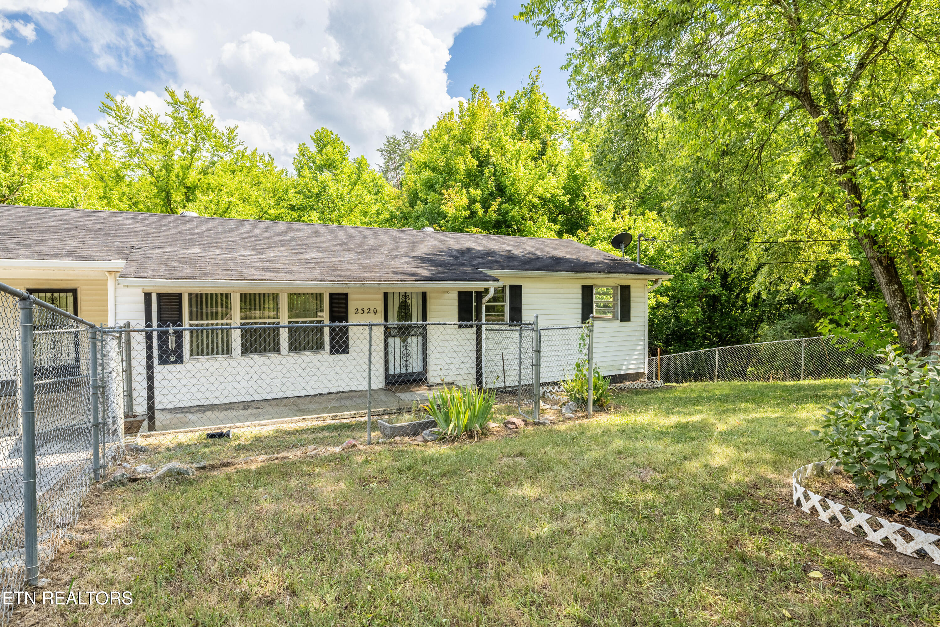 2320 Midway Road Kodak, TN 37764 - Photo 24 of 24 2320Midwayrd-21