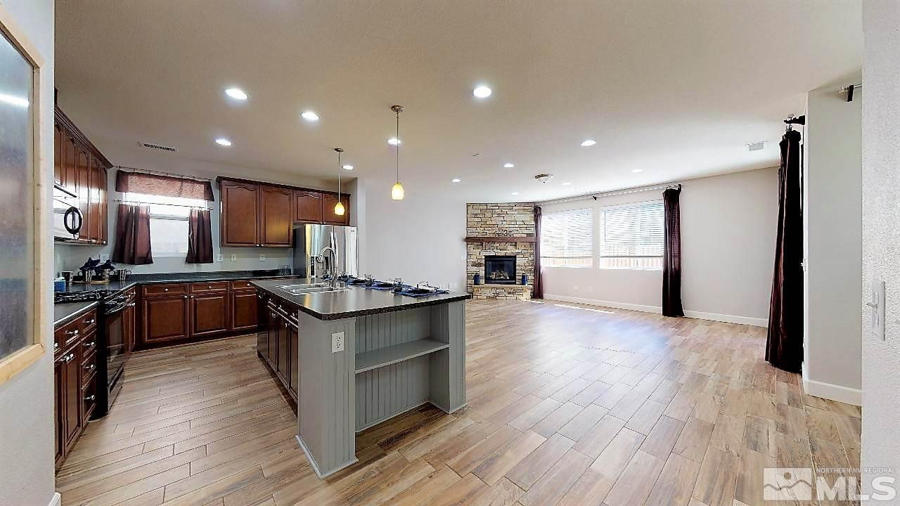 1980 Long Hollow Drive Reno, NV 89521 - Photo 4 of 25 Photo 4