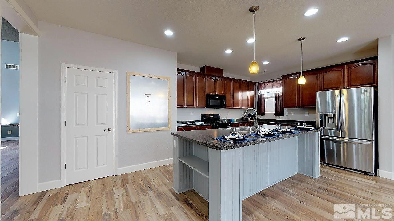 1980 Long Hollow Drive Reno, NV 89521 - Photo 5 of 25 Photo 5