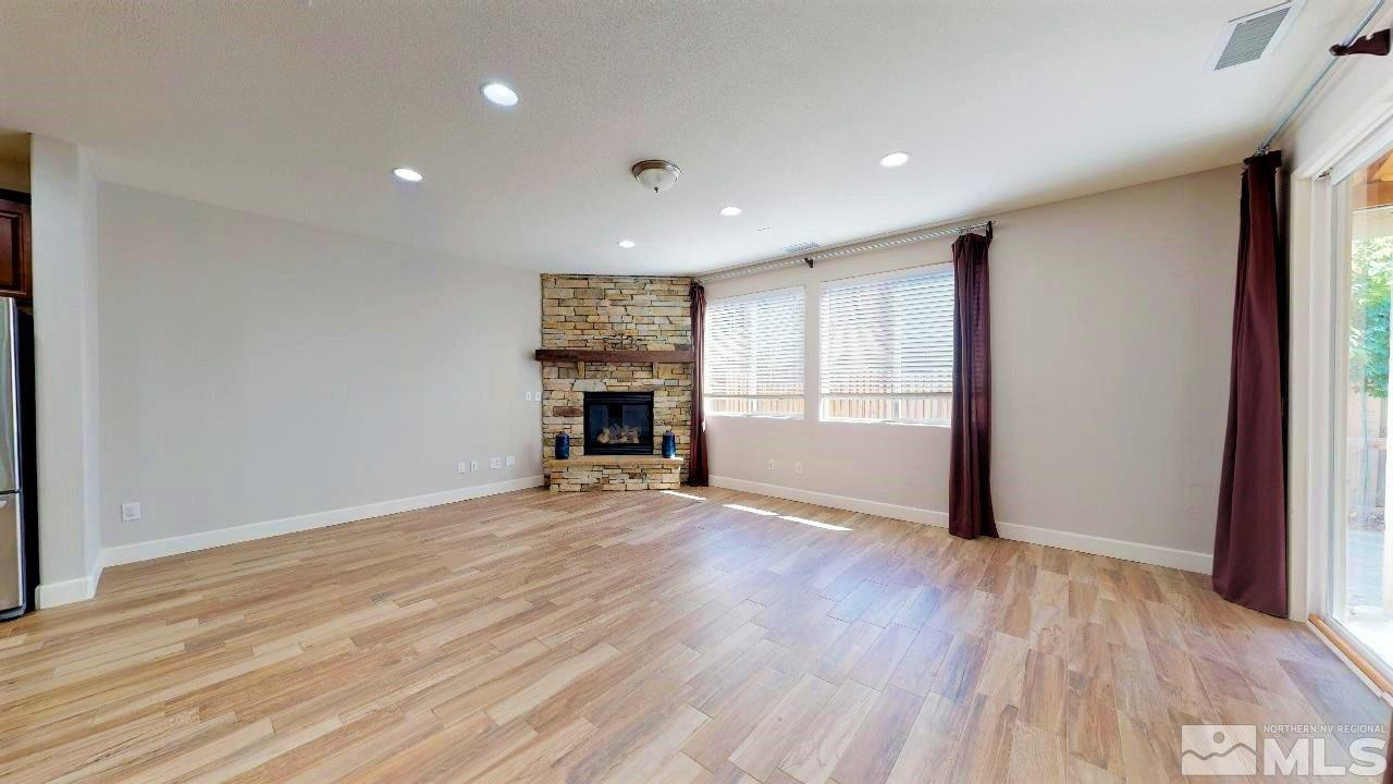 1980 Long Hollow Drive Reno, NV 89521 - Photo 6 of 25 Photo 6