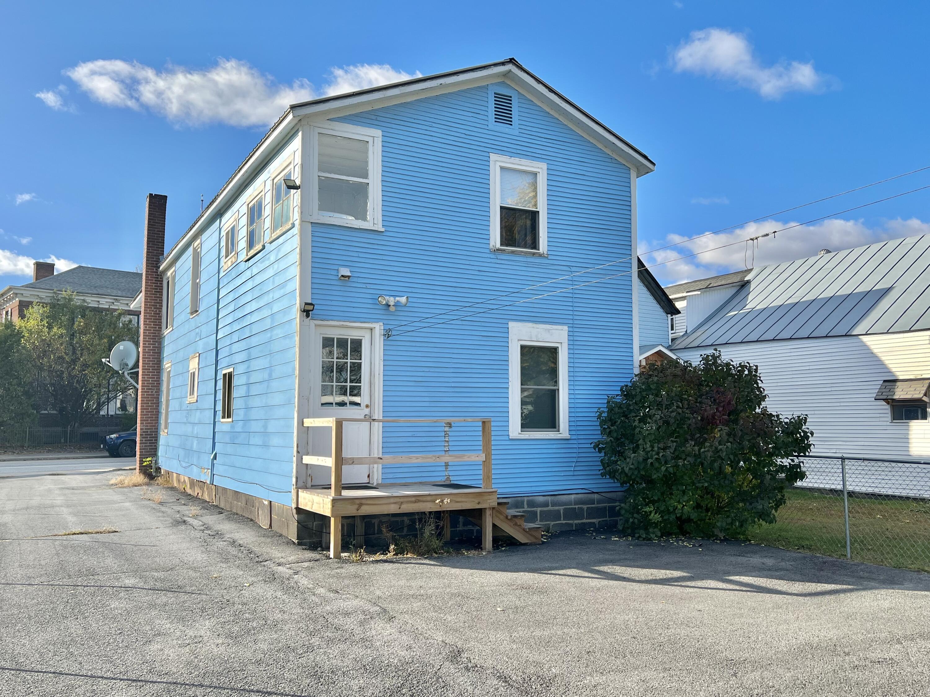 83 Lake Street Rouses Point, NY 12979 - Photo 4 of 17