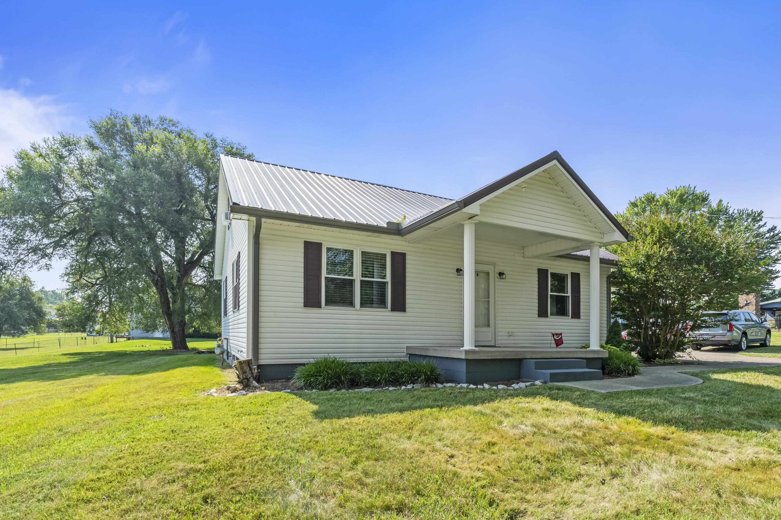 2714 Indian Run Road Flatwoods, KY 41139 - Photo 3 of 39 Gallery Image 3