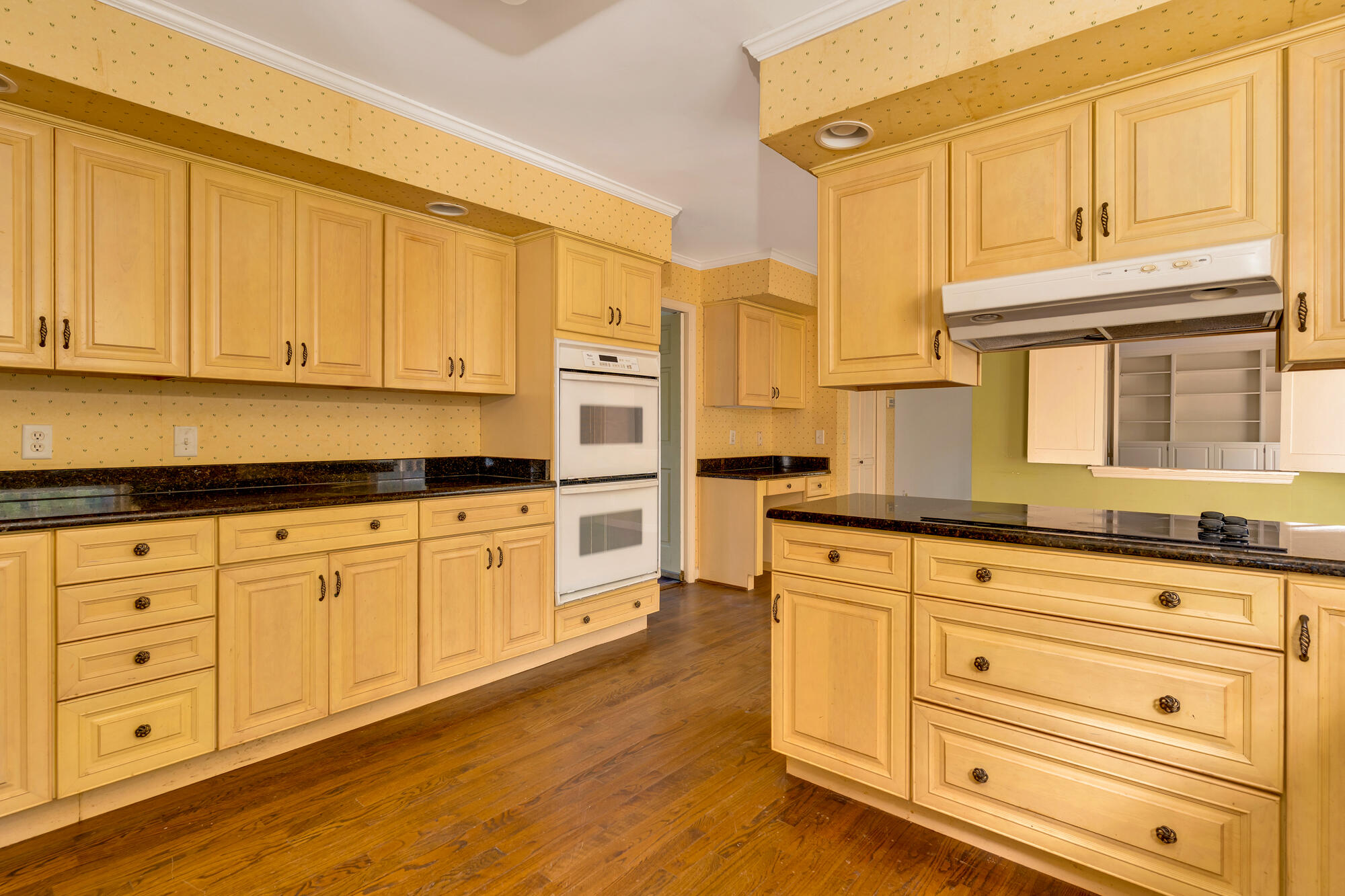 408 Fort Trace Road Lookout Mountain, GA 30750 - Photo 14 of 68 Kitchen