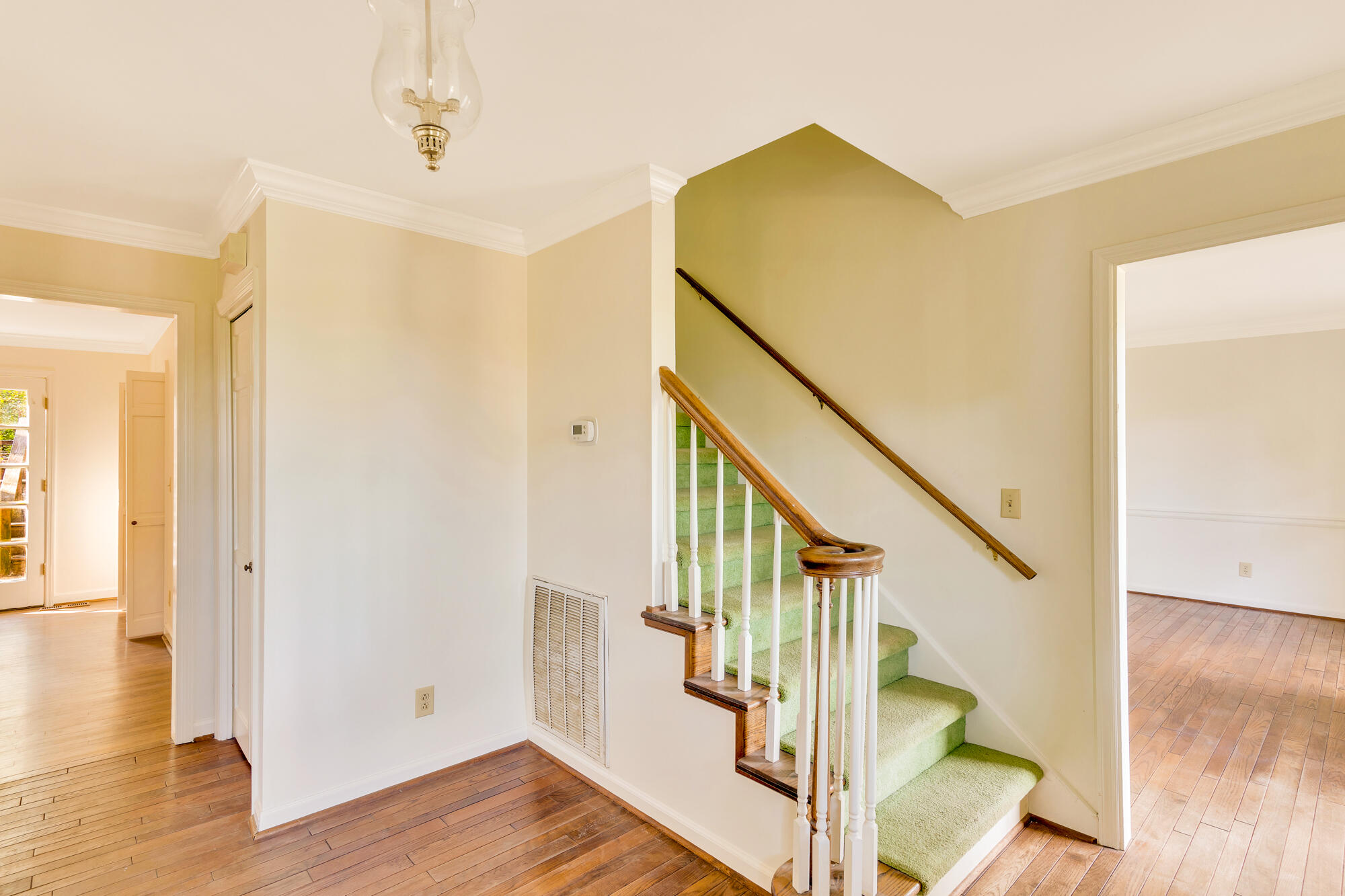 408 Fort Trace Road Lookout Mountain, GA 30750 - Photo 2 of 68 Foyer