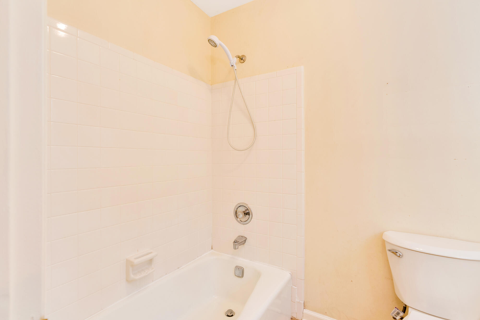 408 Fort Trace Road Lookout Mountain, GA 30750 - Photo 26 of 68 Full Bathroom