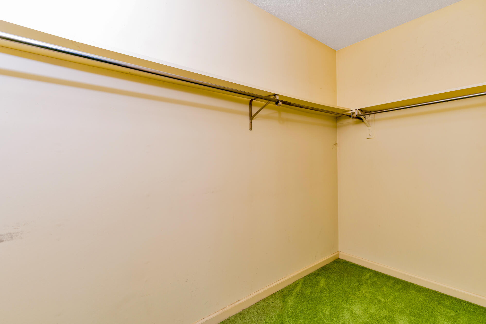 408 Fort Trace Road Lookout Mountain, GA 30750 - Photo 38 of 68 Walk-in Closet