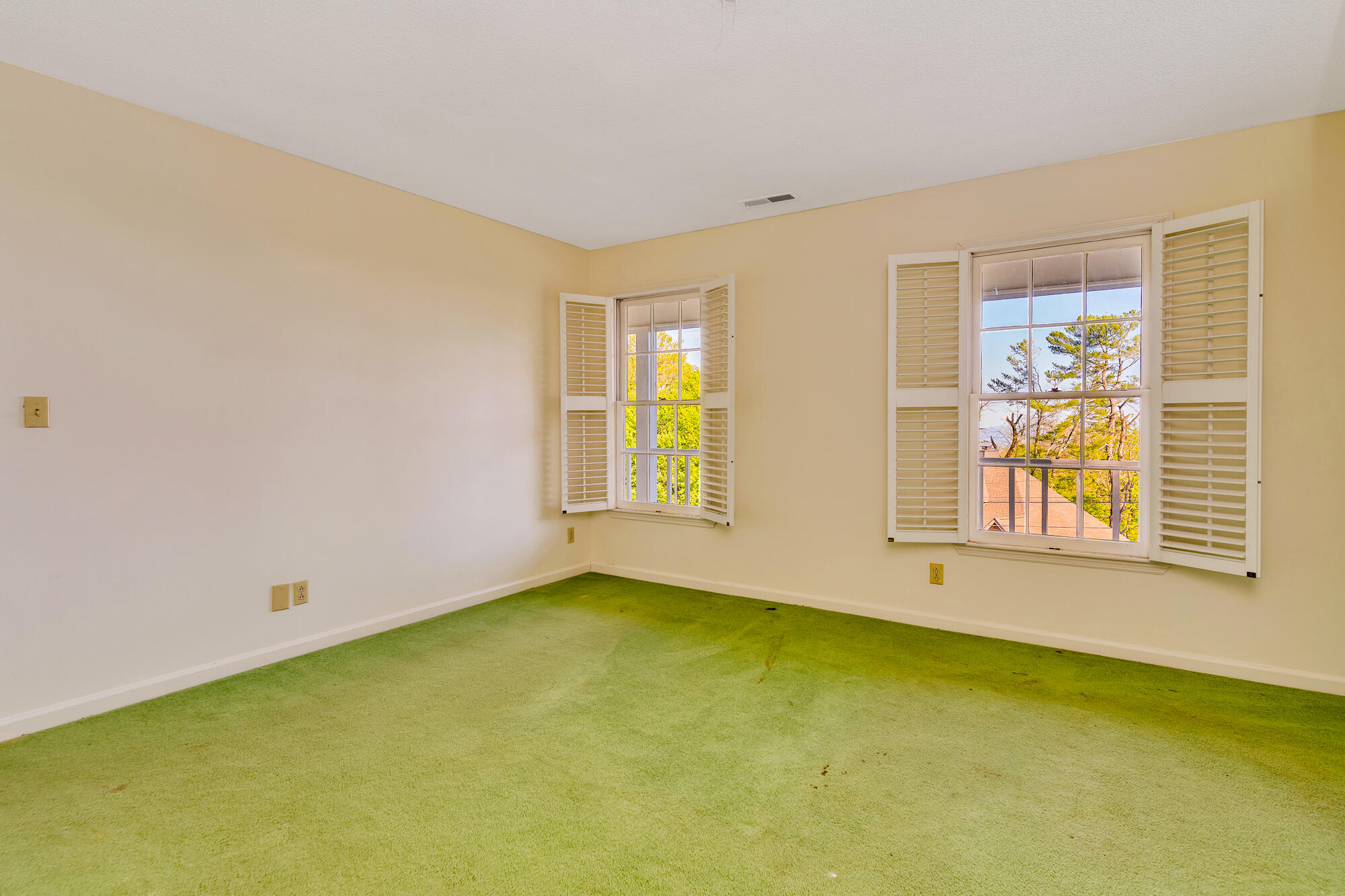 408 Fort Trace Road Lookout Mountain, GA 30750 - Photo 44 of 68 Bedroom