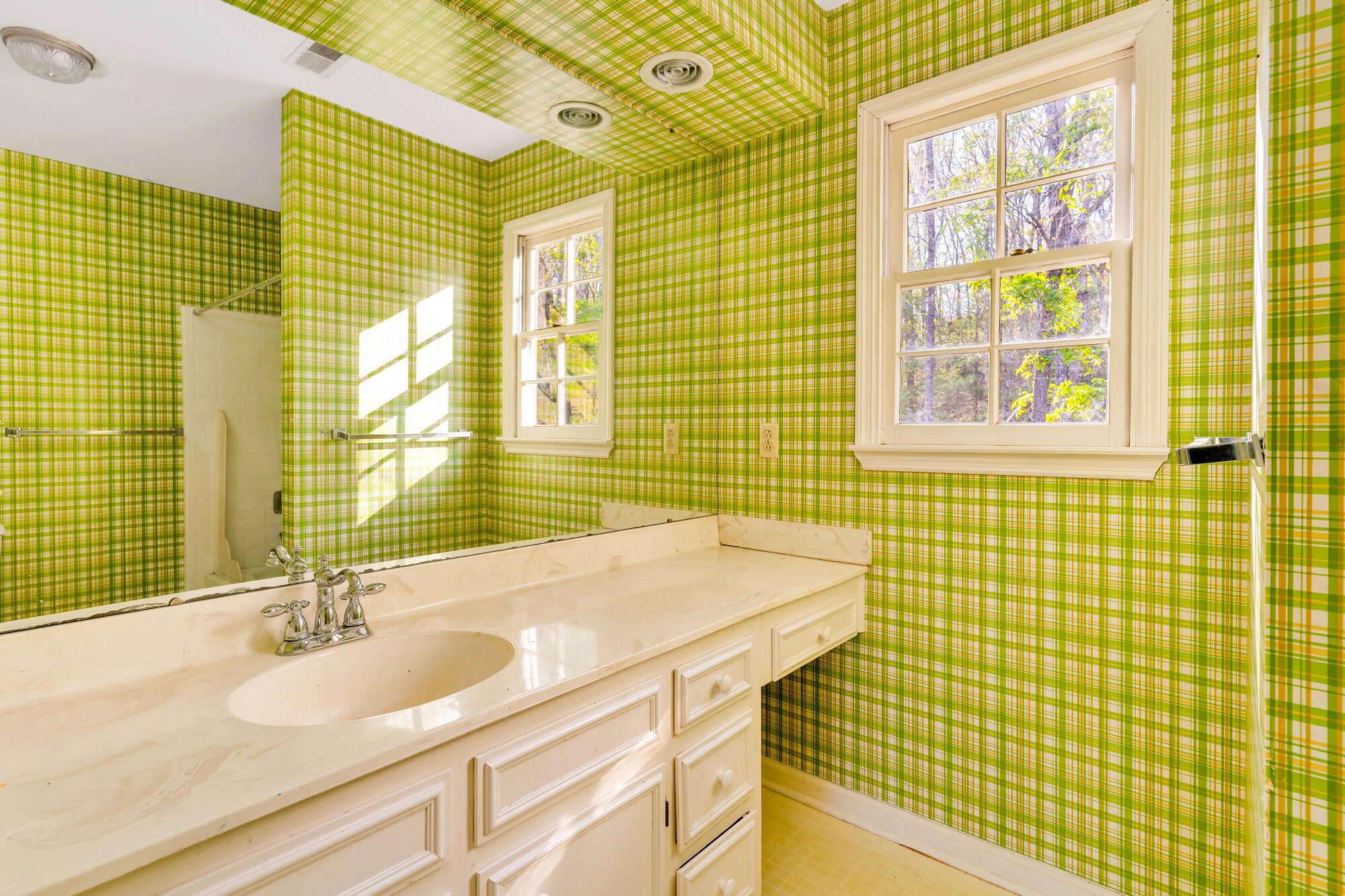 408 Fort Trace Road Lookout Mountain, GA 30750 - Photo 46 of 68 Full Bathroom