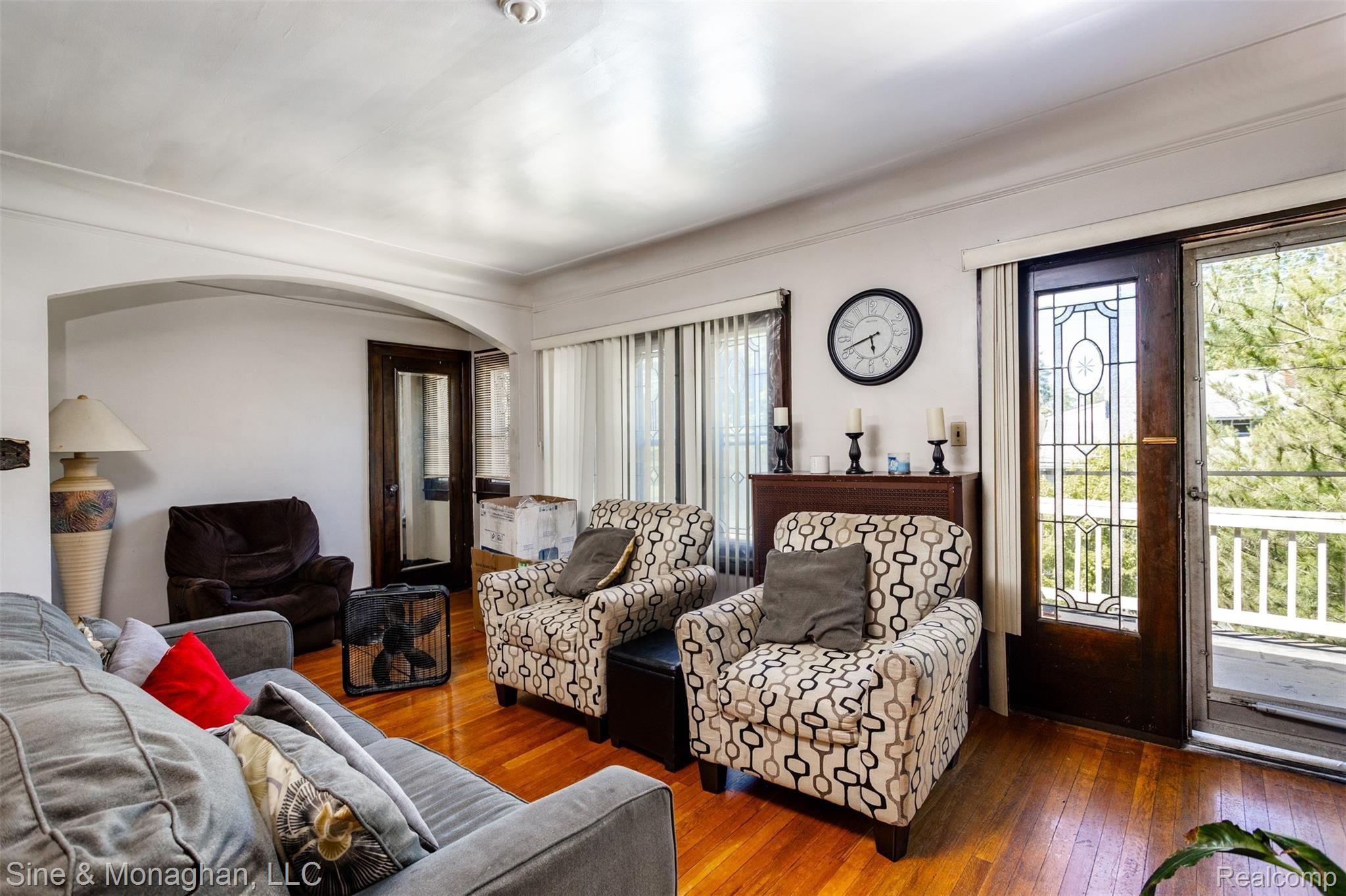 884 Alter Road Detroit, MI 48215 - Photo 17 of 33 884 Alter S014.jpg