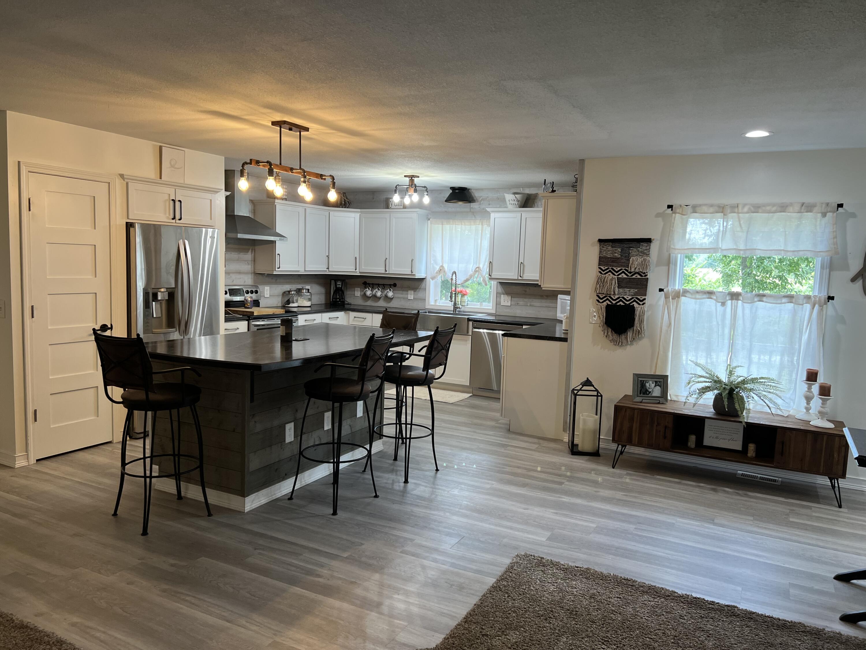 601 Lane Road Coldwater, MI 49036 - Photo 4 of 54 3FE83947-B119-479F-88B8-50466D633183