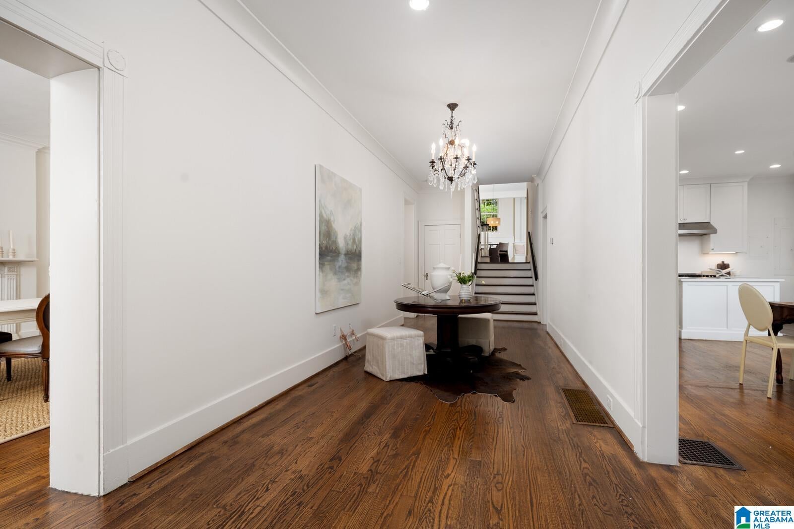 1822 Woodcrest Road Birmingham, AL 35205 - Photo 9 of 67 Gallery Image 9