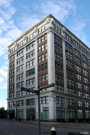 $1,350 | 1709 Washington Avenue, Unit 703, St. Louis, MO 63103