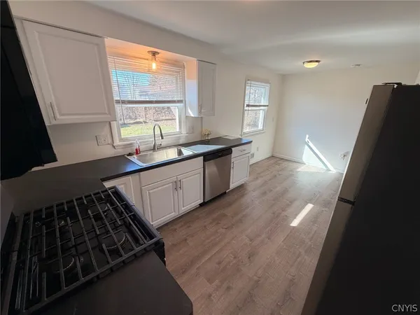 $229,900 | 301 Downsview Drive, Gates, NY 14606