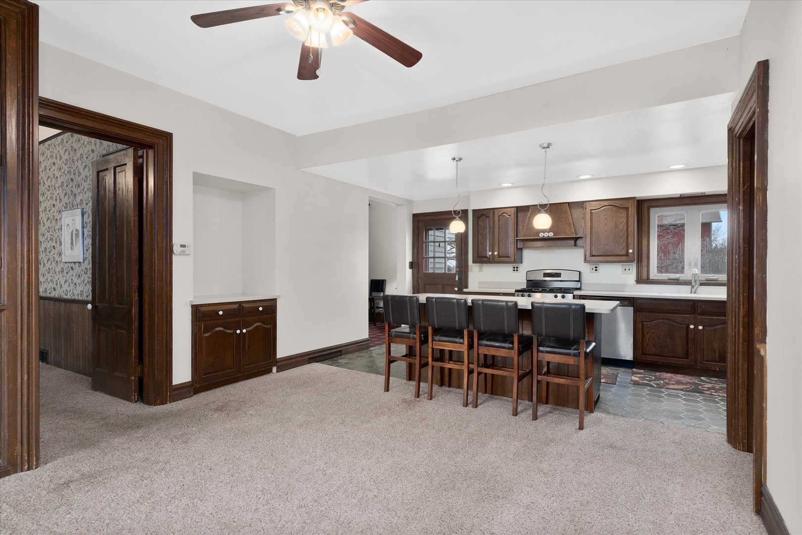 8865 East Sandwich Road Hinckley, IL 60520 - Photo 12 of 40 Gallery Image 12