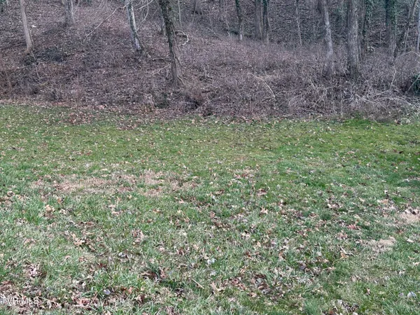 $24,000 | 126 Maple Crest, Unit 22, Greeneville, TN 37743