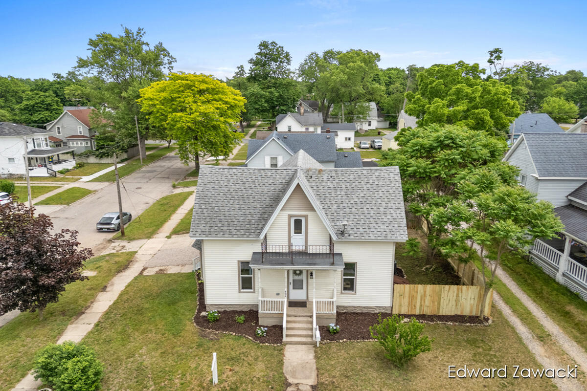 404 South Bridge Street Belding, MI 48809 - Photo 30 of 39