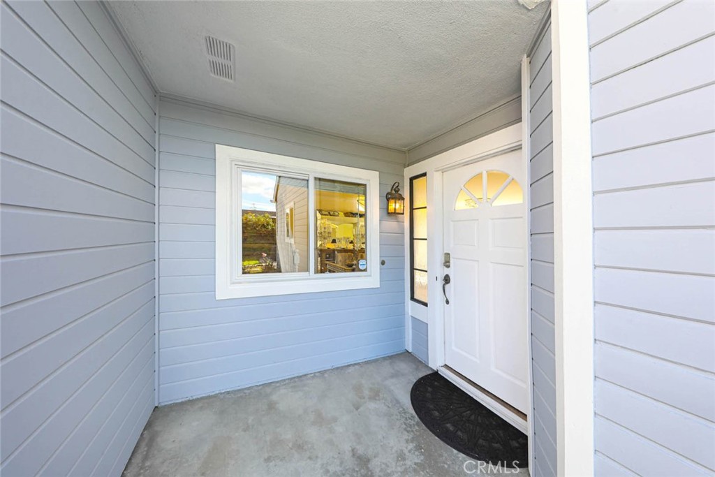 20975 Sequoia Lane Mission Viejo, CA 92691 - Photo 4 of 47 a view of an empty room with a window