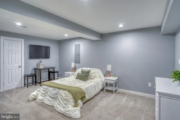 $979,000 | 836 Sweet Birch Drive, Middletown, DE 19709