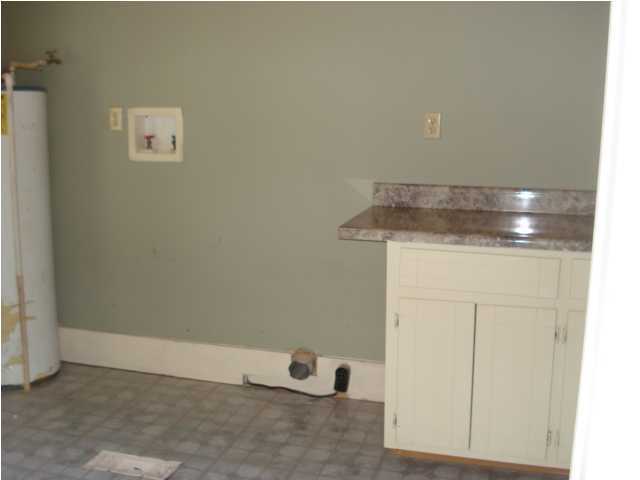 537 Caswell Road DeFuniak Springs, FL 32433 - Photo 17 of 29 Gallery Image 17