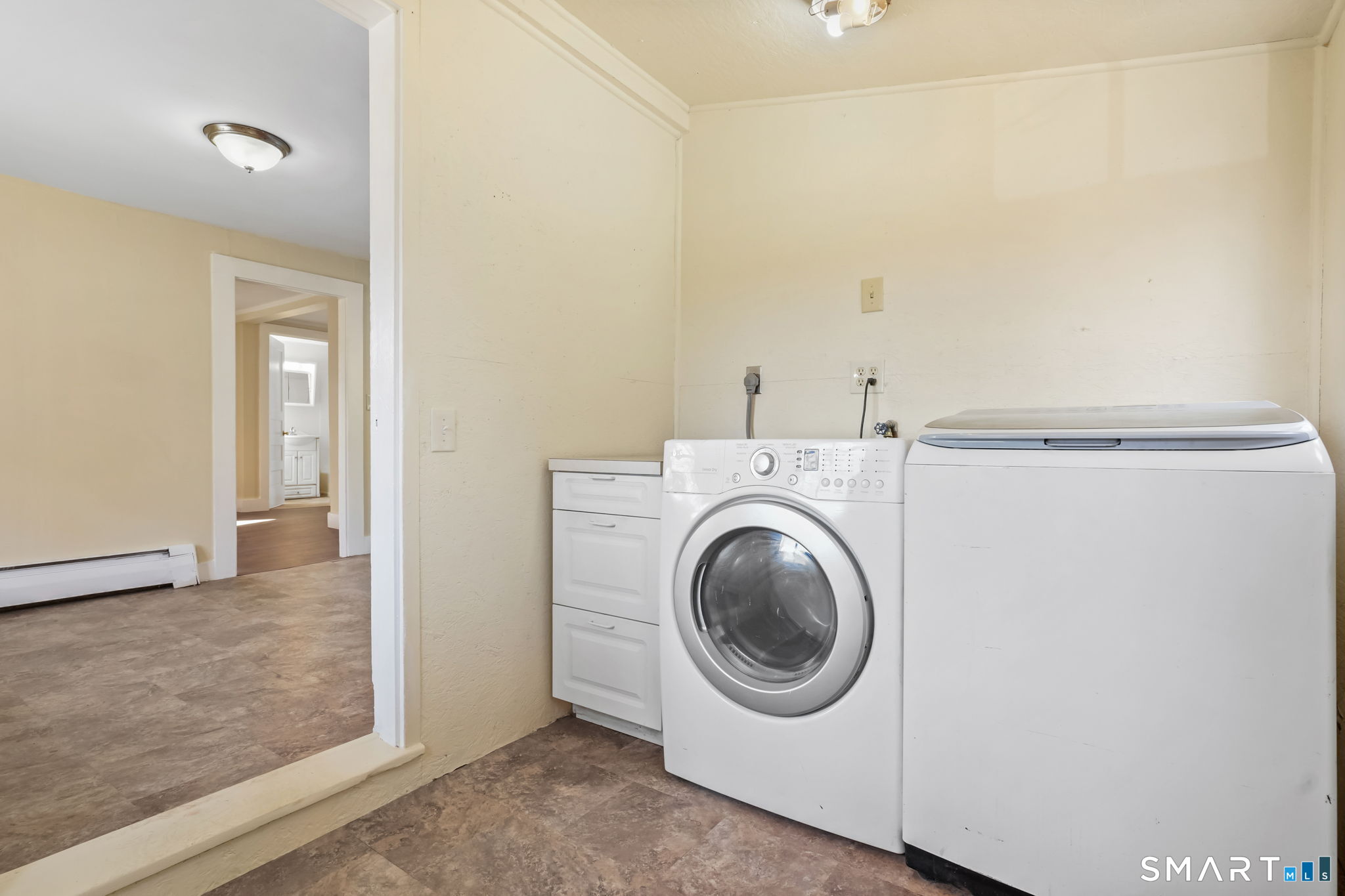 60 Riggs Street Oxford, CT 06478 - Photo 33 of 38